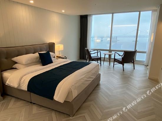 Фото Homers Hotel