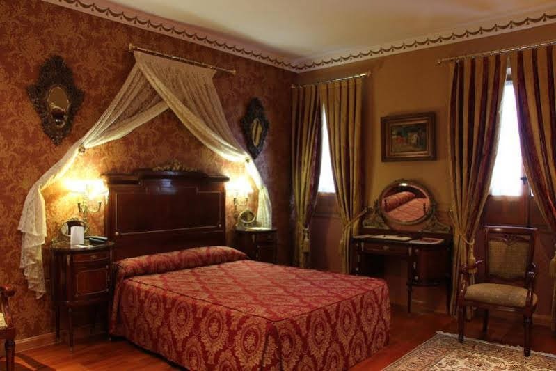 Фото La Llave de la Judería