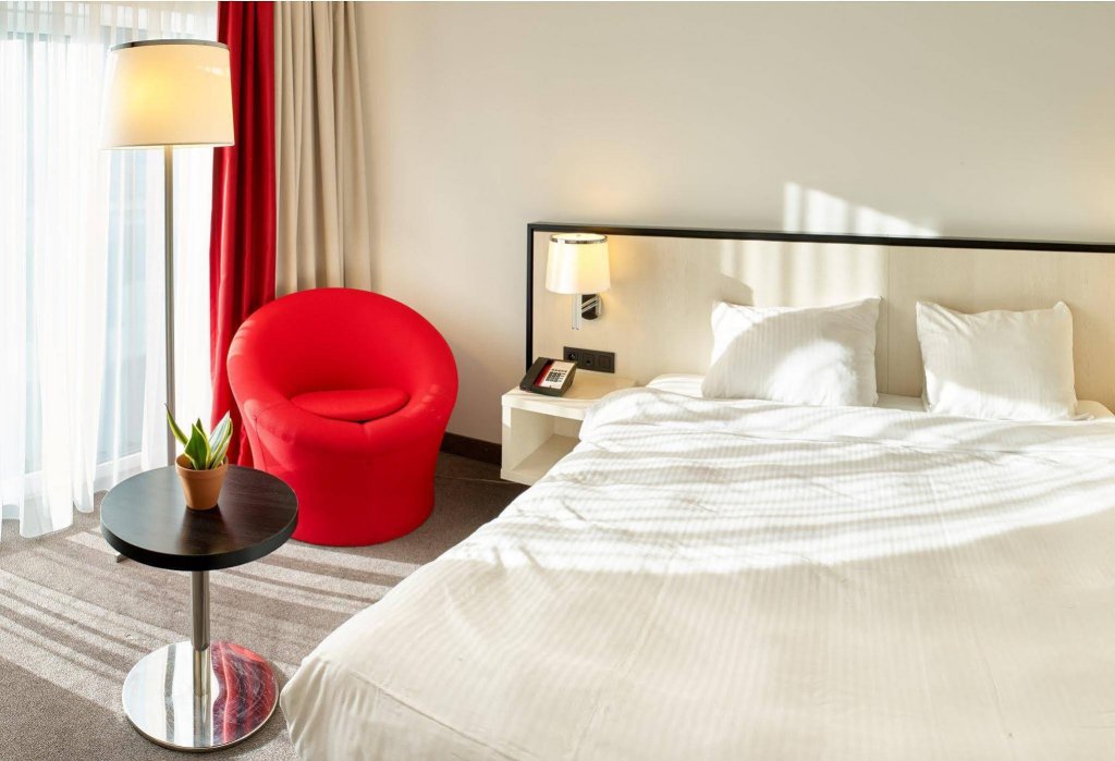 Фото Radisson Hotel Brussels Centre Midi