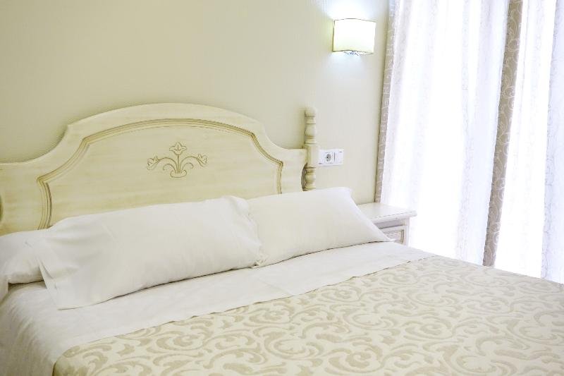 Фото Hostal Toledo