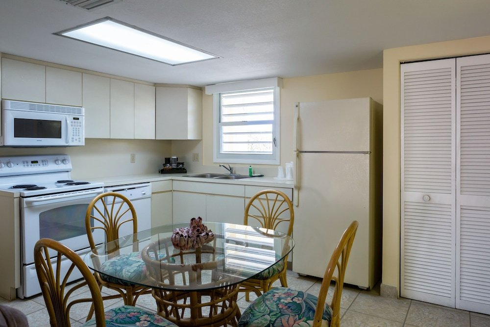 Фото Marina Del Mar Resort and Marina