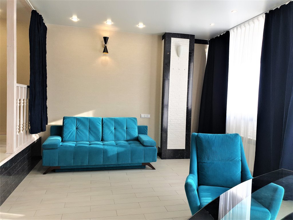 Фото Megapolis на улице Сакко и Ванцетти 78А