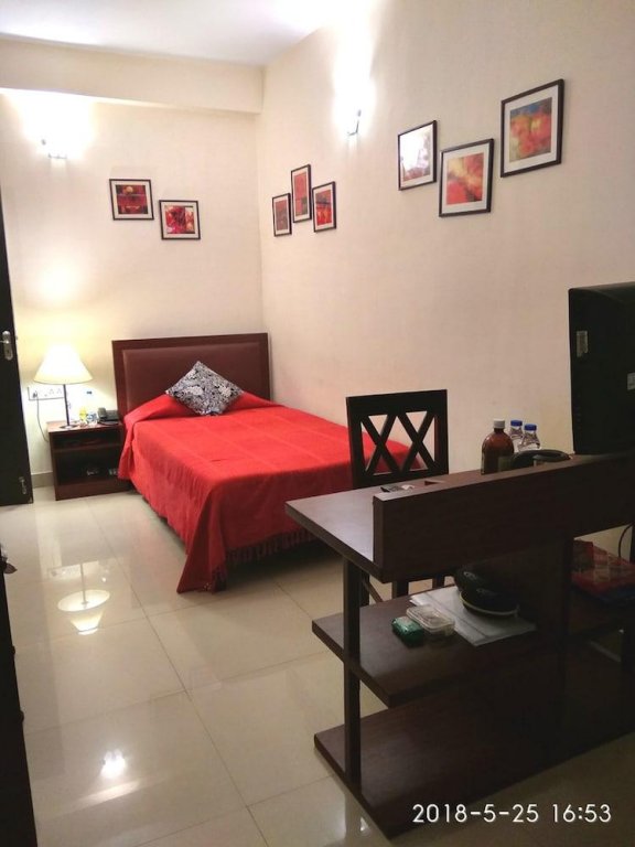 Фото Red Arrow Residency