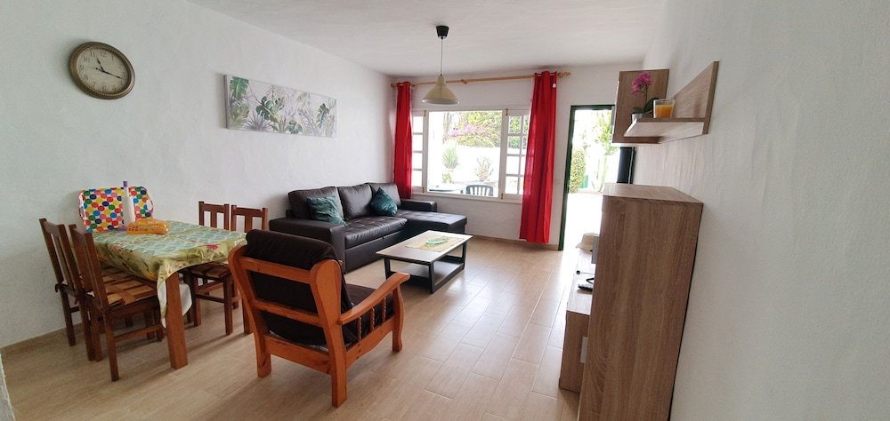 Фото Gueldera Apartments