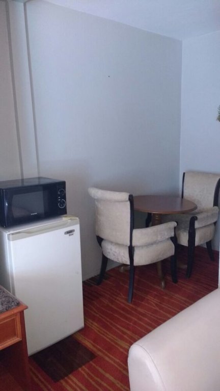 Фото La Petite Rouge Motel