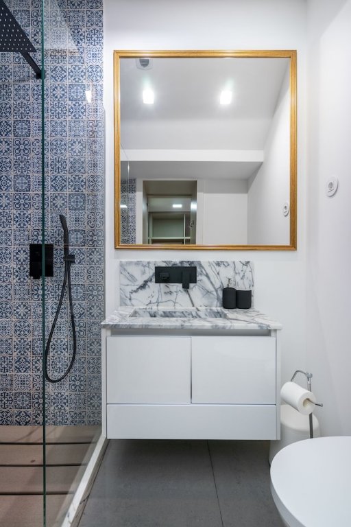 Фото Great Location & Family Apartment