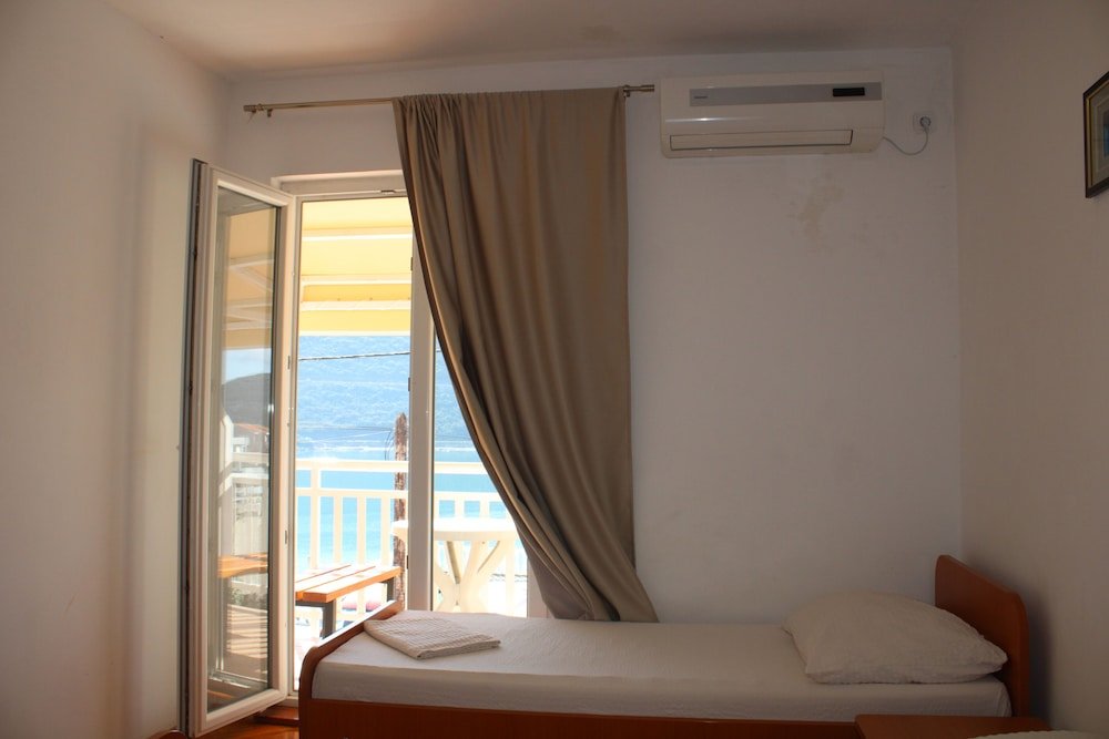 Фото Apartmans and rooms Mato