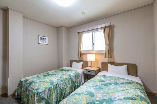 Гостиница Oyo 44888 Business Hotel Takamado в Наре
