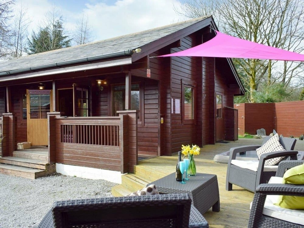 Hotel 3-bed Lodge - Sleeps 7 - Hot Tub - Pet Friendly, North Yorkshire County, photo