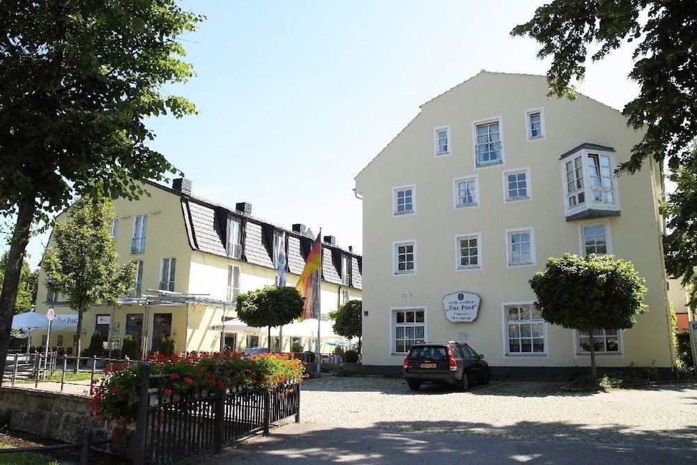 Фото Hotel zur Post