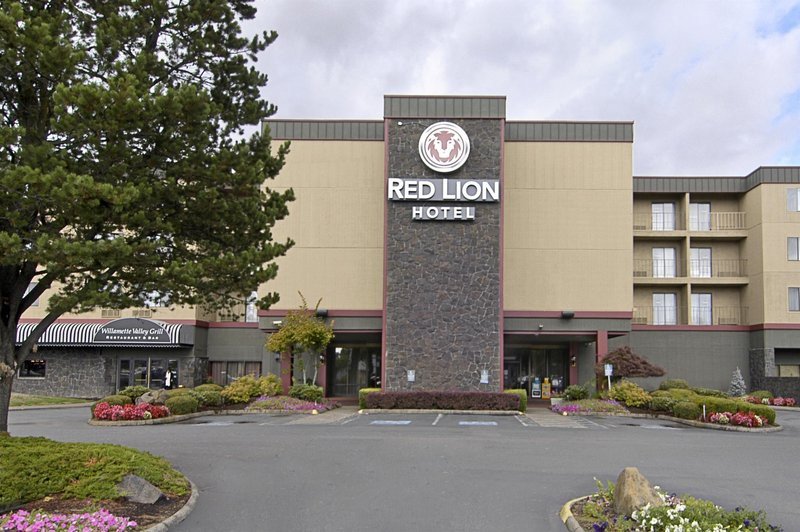 Фото Holiday Inn Salem, an Ihg Hotel