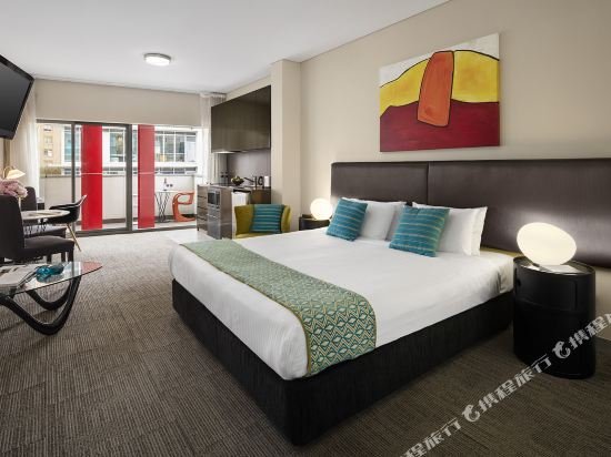 Фото Holiday Inn & Suites Sydney Bondi Junction, an Ihg Hotel