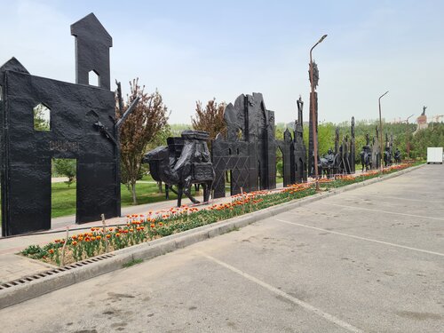 Зорлау порносын онлайн көру