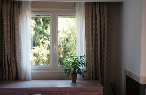 Фото Astrolabe Hotel