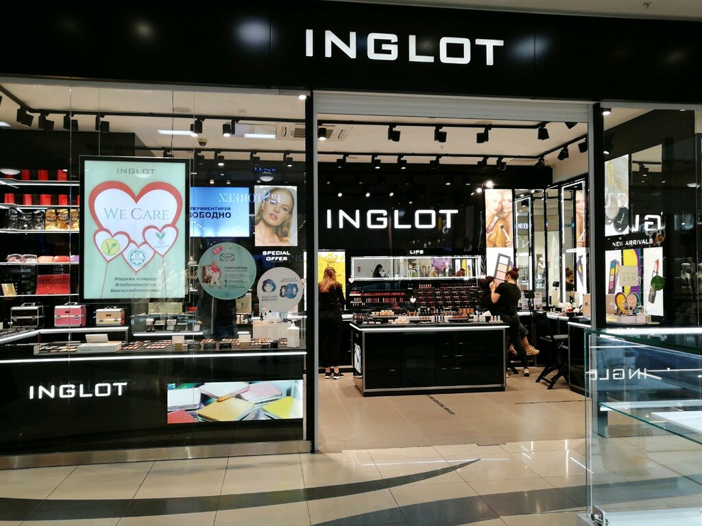 Магазин парфюмерии и косметики Inglot, Краснодар, фото