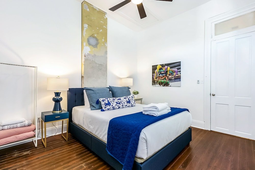 Фото Newly Renovated 2br in Uptown Nola