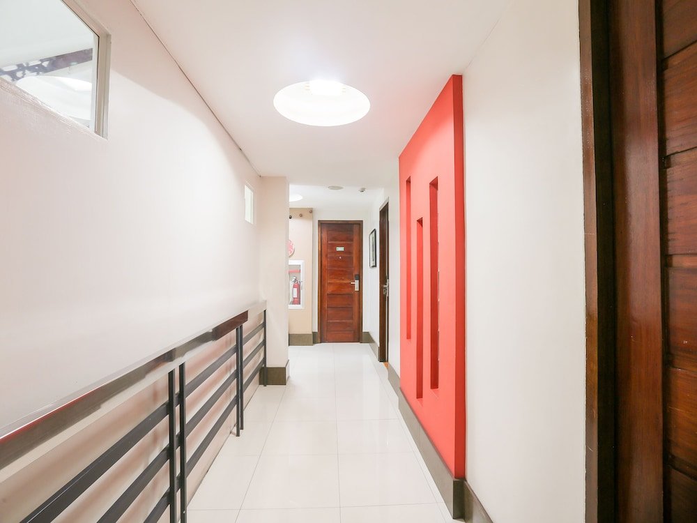 Фото Oyo 392 Midcon Apartelle