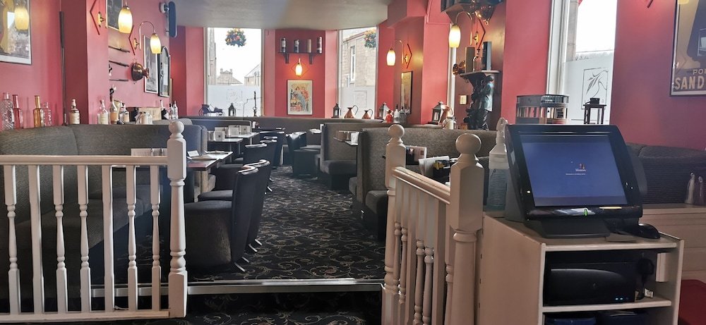 Фото George Hotel