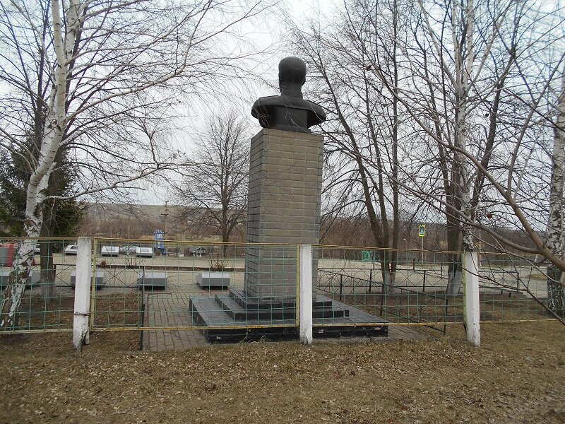 Monument, memorial Герою Советского Союза Ивану Николаевичу Сороке, Belgorod Oblast, photo