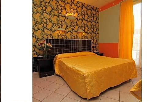 Фото Hotel Esperia