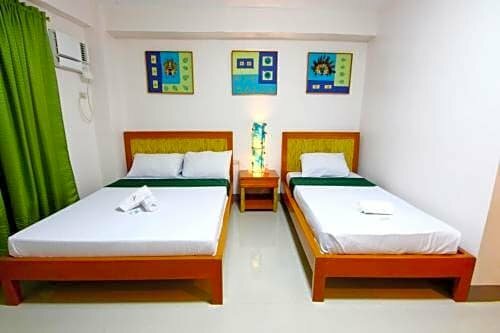 Hotel Papierus Pensionne, Kalibo, photo