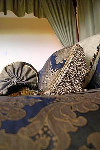 Фото Ramnee Hotel