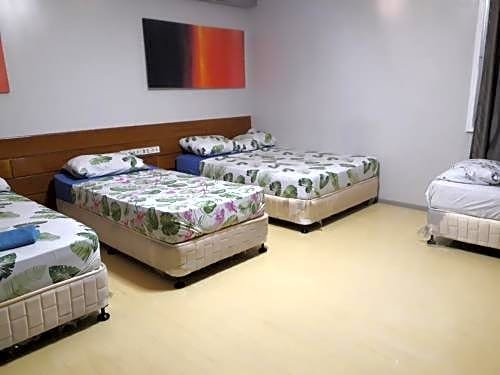 Фото Naps & Maps Hostel