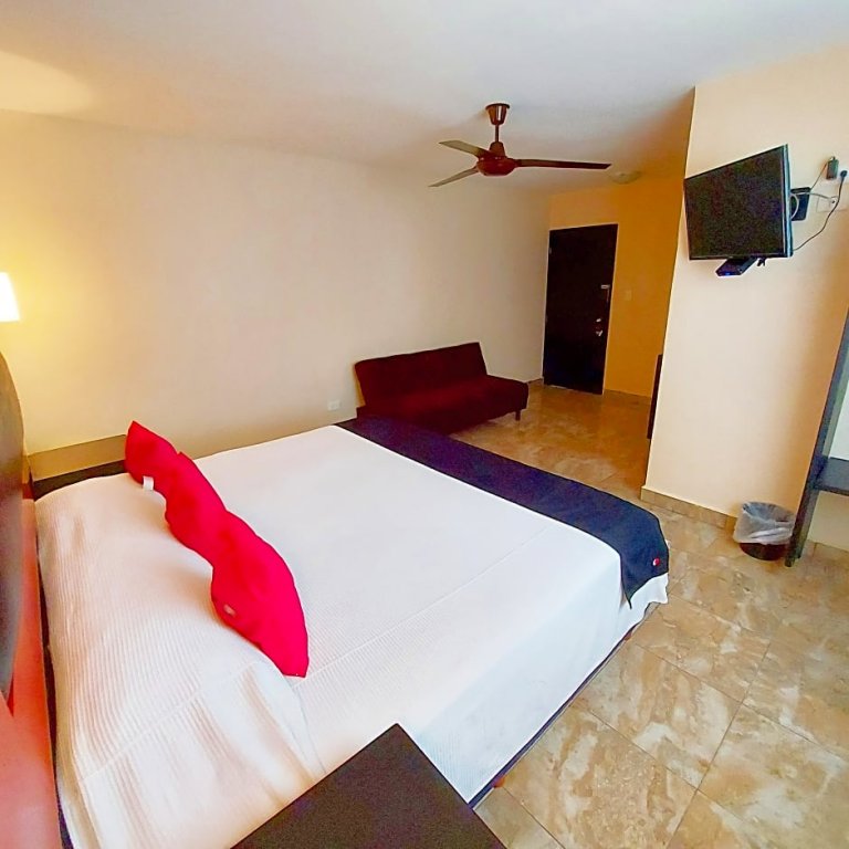 Фото Hotel Jardin Cancun