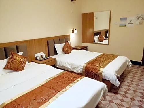 Фото Holly's Hostel Chengdu