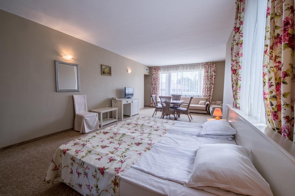 Фото Alekta Hotel