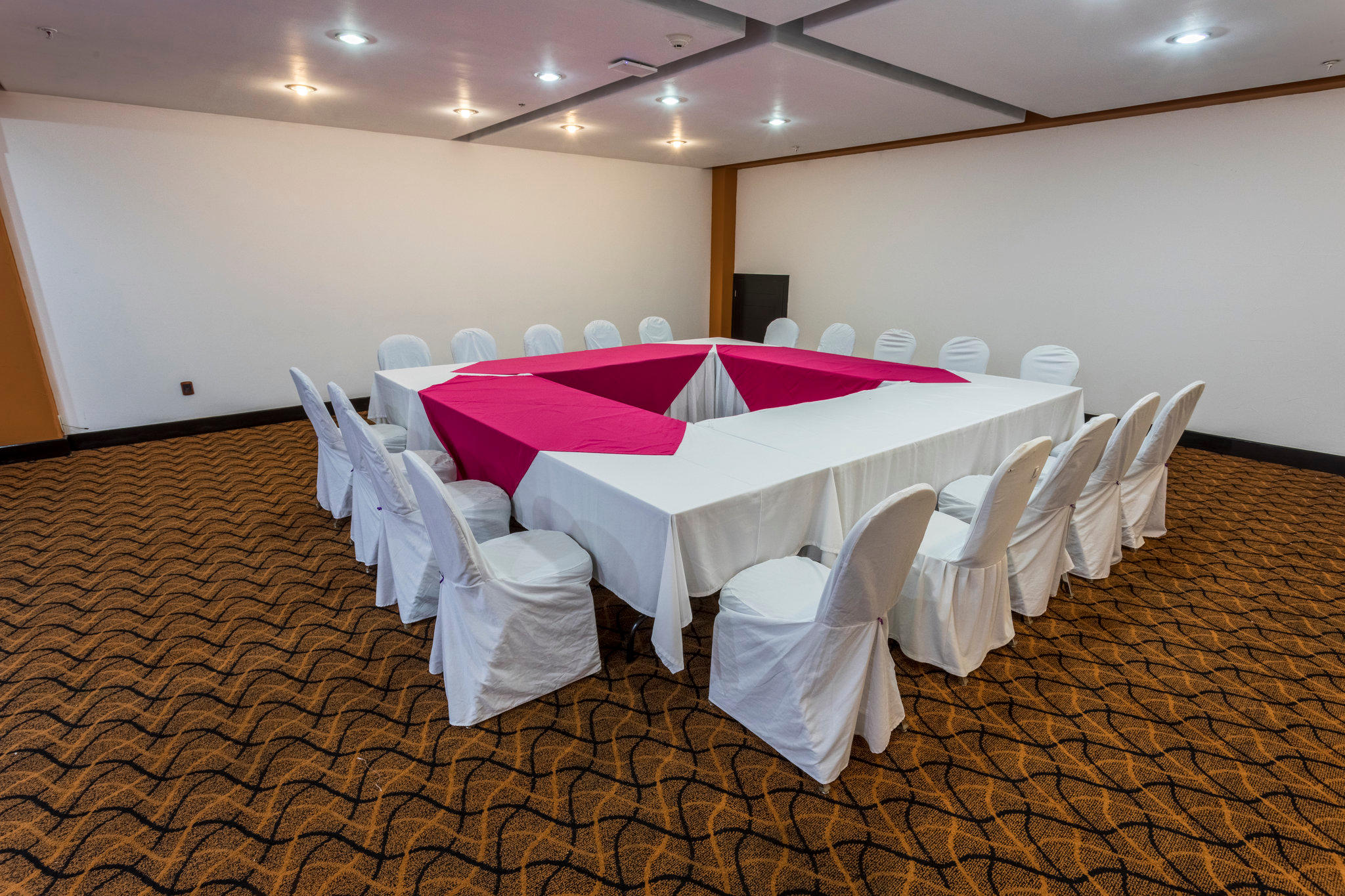 Фото Crowne Plaza Queretaro