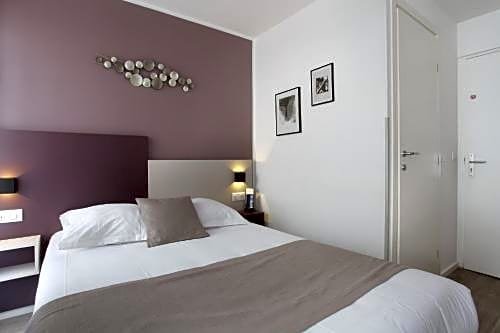 Фото The Alcove Hotel