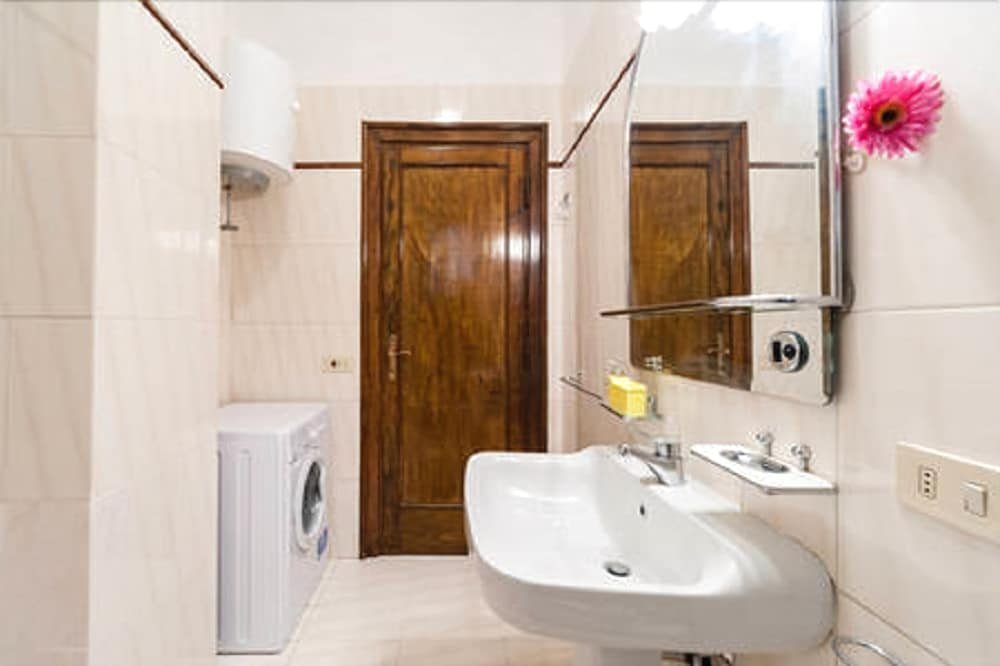 Фото Holidays Apartment Colosseo