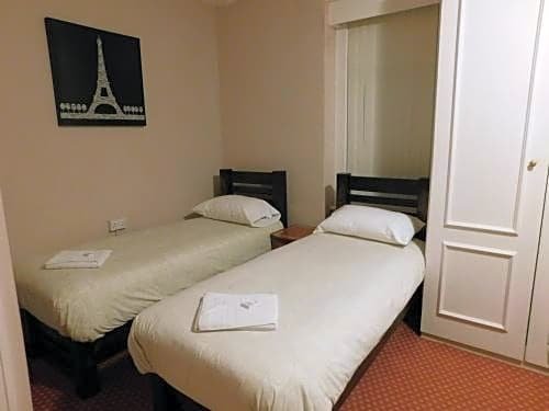 Фото Hotel Segantii