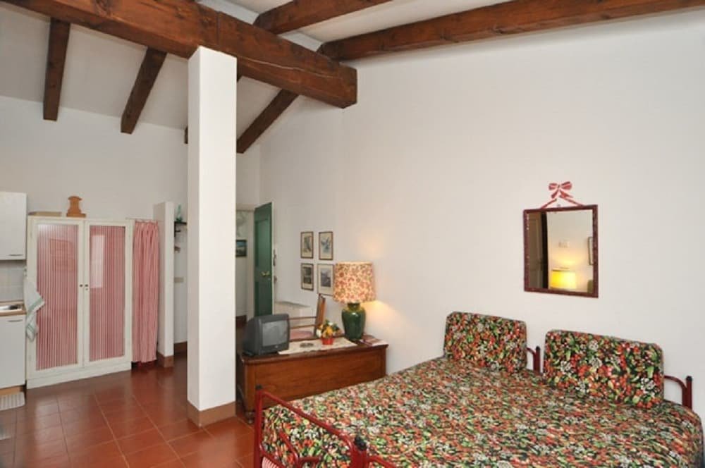 Фото Ricci Curbastro Agriturismo