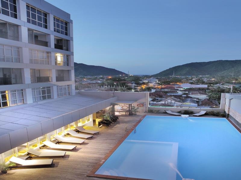 Фото Maqna Hotel