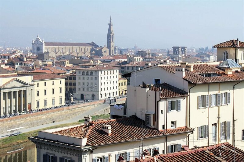 Гостиница Pontevecchio Luxury Suite Amazing Location во Флоренции