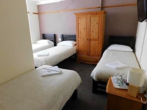 Фото Hotel Segantii