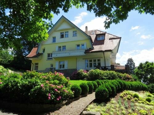 Гостиница Villa Elben Garni в Лёррахе