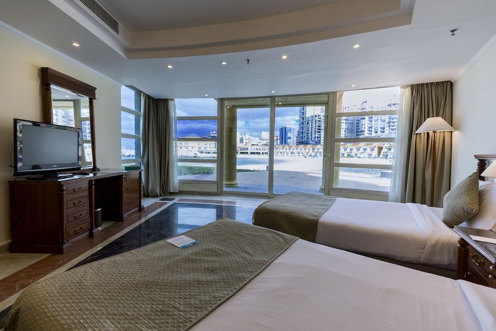 Фото Sunrise Alex Avenue Hotel