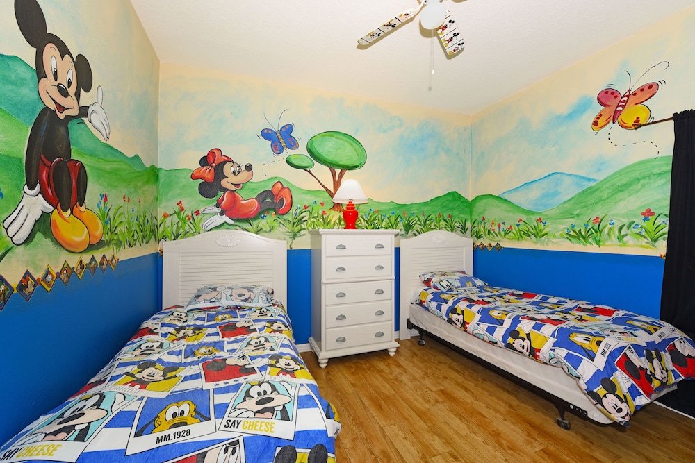 Фото 4630 4 Bedroom Private Pool Home, Cumbrian Lakes