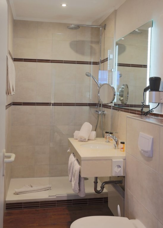 Фото Hotel Strandvilla Janine