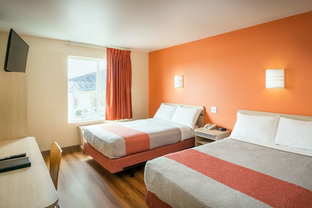 Фото Motel 6 Anchorage, AK - Midtown