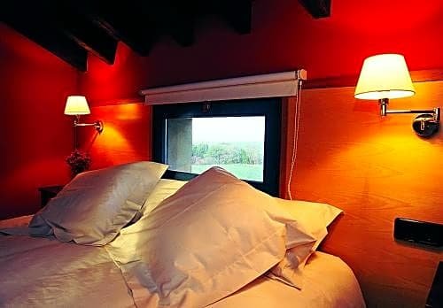 Фото Rusticae Hotel Torre de Villademoros