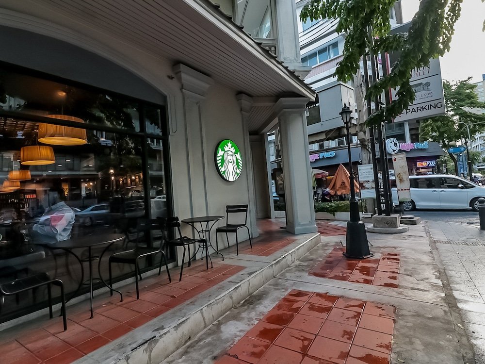 Фото The Mix Bangkok - Silom