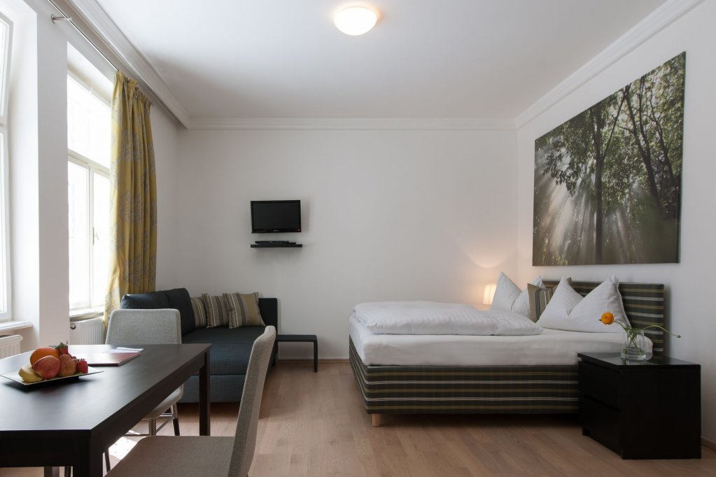 Фото Wolf Dietrich