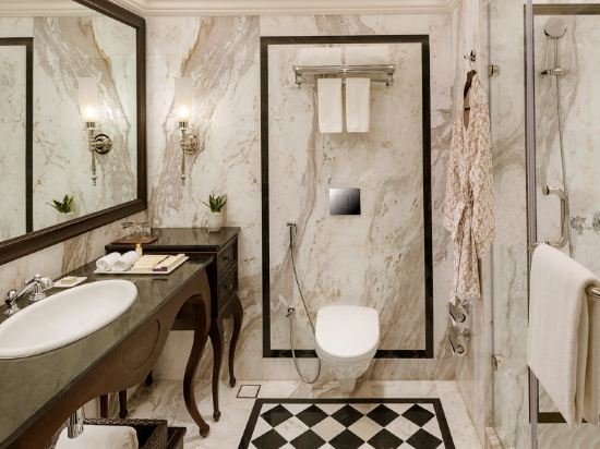 Фото Aurika, Udaipur - Luxury by Lemon Tree Hotels