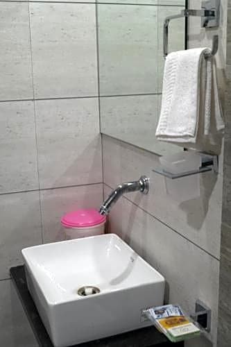 Фото Hotel Midtown