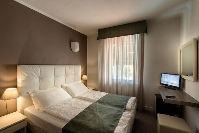 Фото Hotel Europa