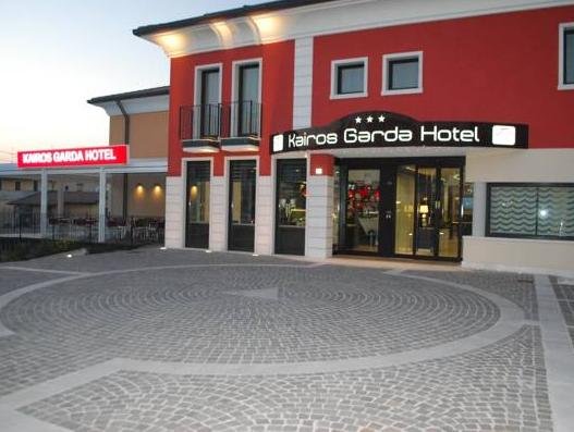 Фото Kairos Garda Hotel